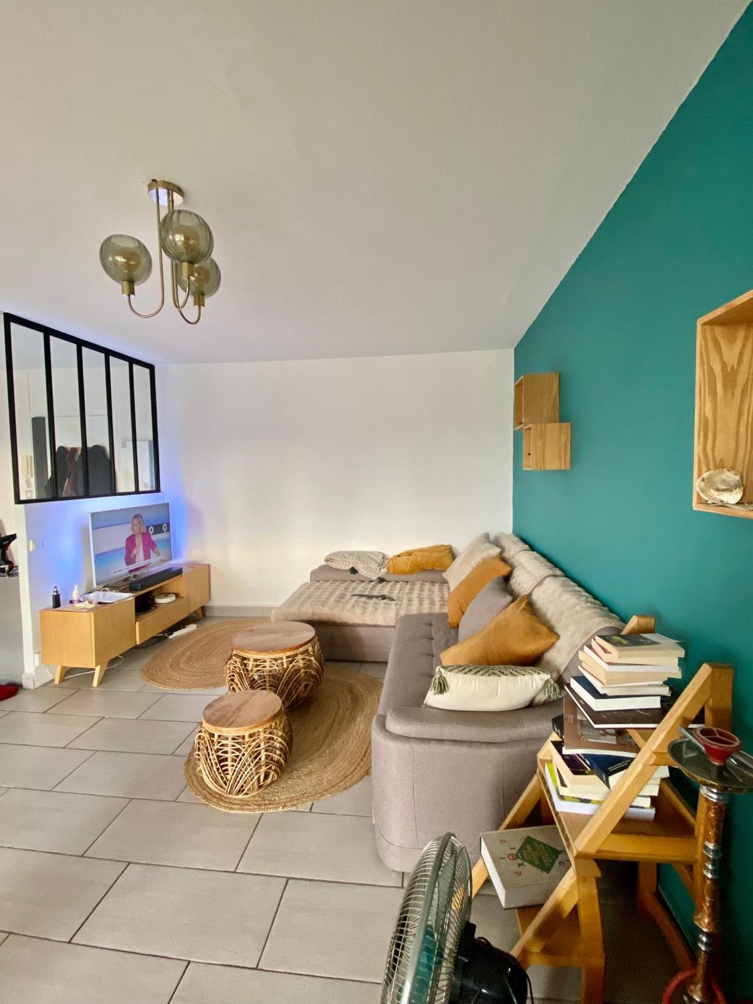 Le Paisible Apartment เดซีน-ชาร์ปิเยอ ภายนอก รูปภาพ